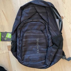 Dakine 33L Strata Backpack NWT